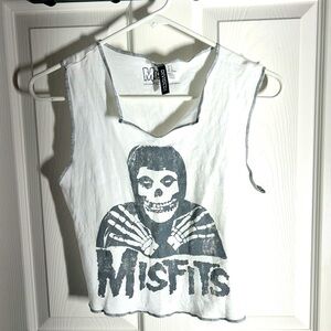 Misfits crop muscle tee.